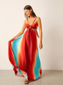 Vestido de Cetim com Recorte na Cintura e Degradê